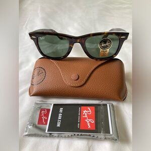 Ray-Ban 2140 Classic WAYFARER Tortoise 50mm standard size new